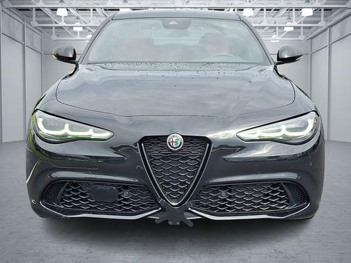 2024 Alfa Romeo Giulia Veloce