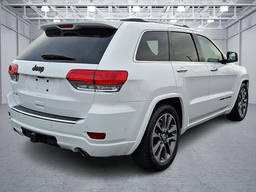 2018 Jeep Grand Cherokee Overland
