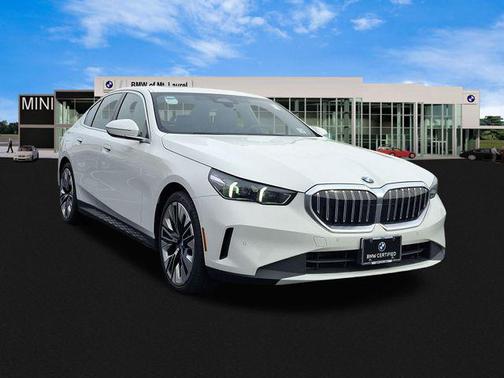 2024 BMW 530 530i xDrive