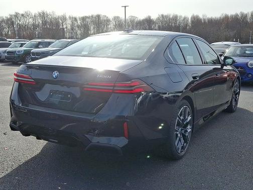 2026 BMW 530 530i xDrive