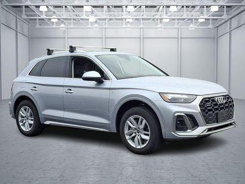 2023 Audi Q5 45 S line Premium