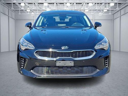 2019 Kia Stinger Base