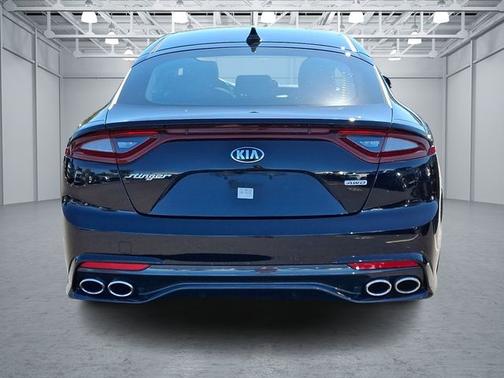 2019 Kia Stinger Base