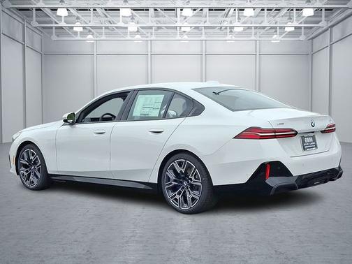 2026 BMW 530 530i xDrive