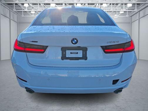 2023 BMW 330 330i xDrive