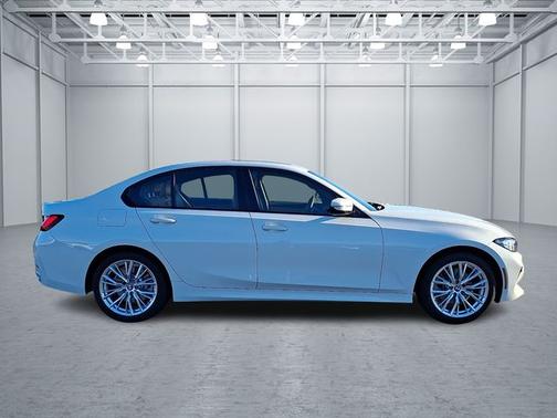 2023 BMW 330 330i xDrive