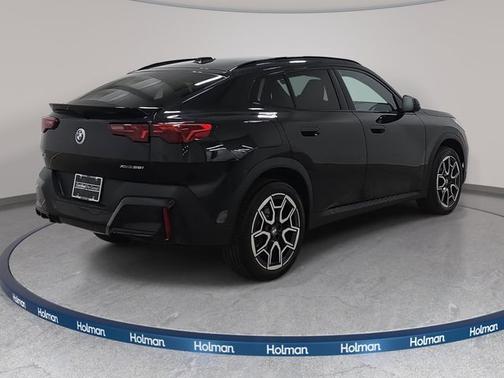 Black Sapphire Metallic 2025 BMW X2 xDrive28i