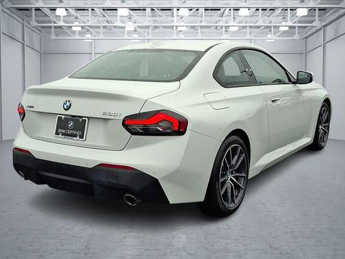 2025 BMW 230 230i xDrive