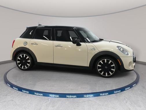 2020 MINI Hardtop Signature