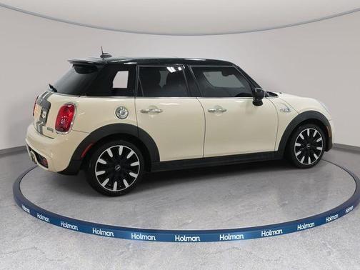 2020 MINI Hardtop Signature