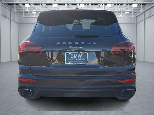 2016 Porsche Cayenne Base