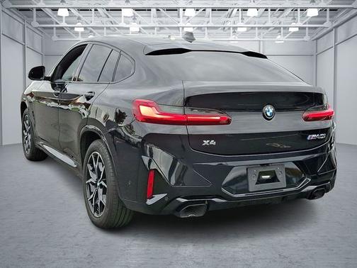 2023 BMW X4 M40i