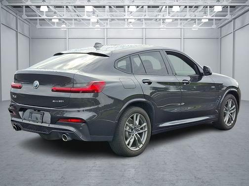 2020 BMW X4 xDrive30i
