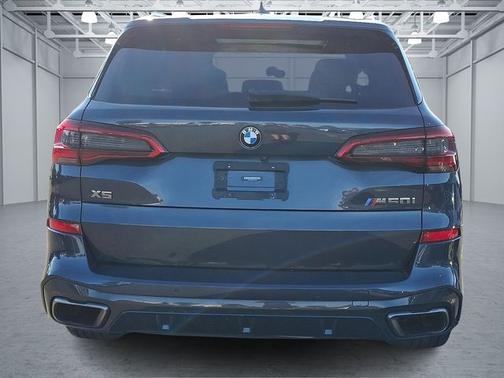 2020 BMW X5 M50i