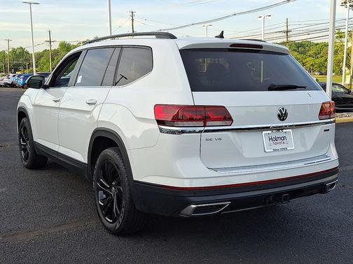 2022 Volkswagen Atlas 3.6L V6 SE w/Technology