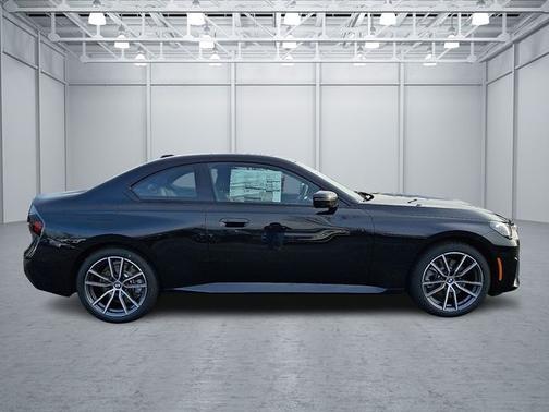 2026 BMW 230 230i xDrive