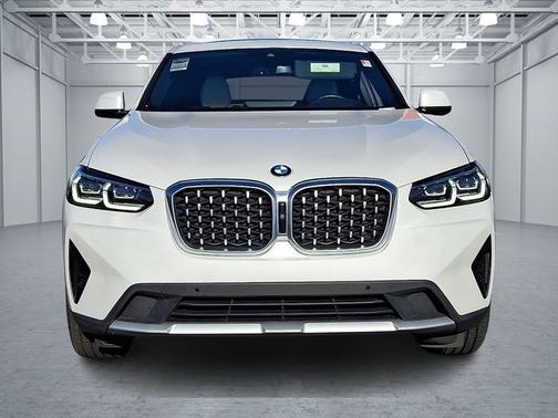 2022 BMW X4 xDrive30i