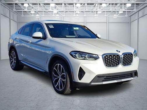 2022 BMW X4 xDrive30i