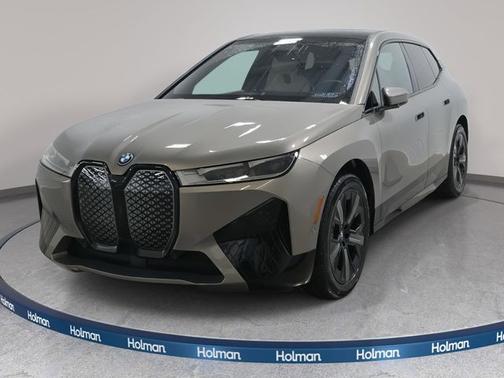 2025 BMW iX xDrive50