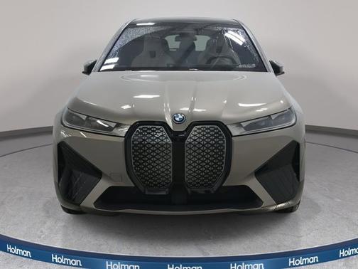 2025 BMW iX xDrive50