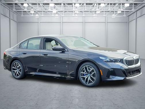 2025 BMW i5 xDrive40
