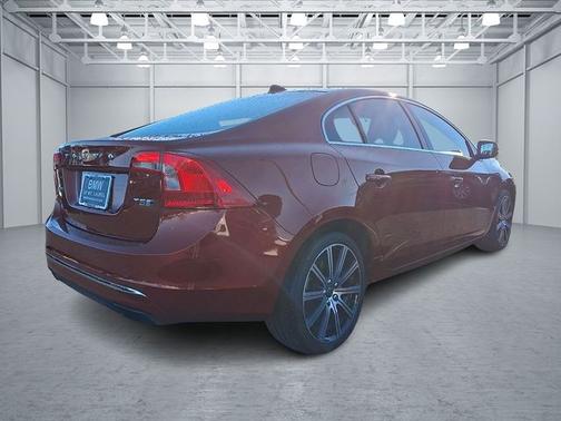 2016 Volvo S60 Inscription T5 Platinum