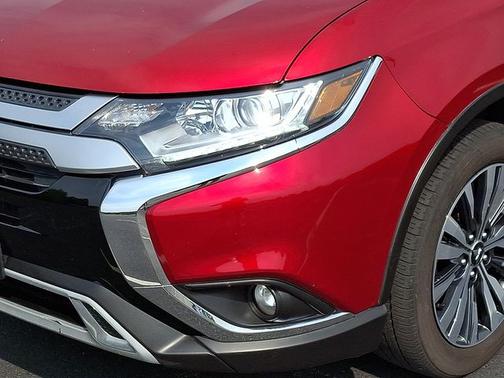 2020 Mitsubishi Outlander ES