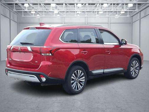 2020 Mitsubishi Outlander ES