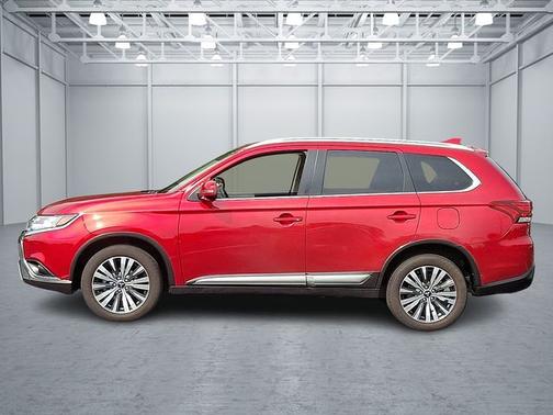 2020 Mitsubishi Outlander ES