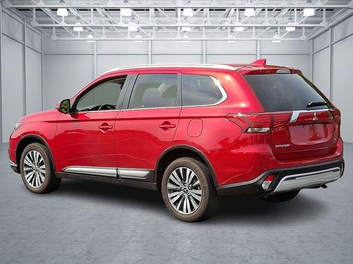 2020 Mitsubishi Outlander ES