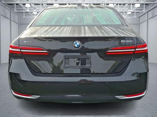 2024 BMW 530 530i xDrive