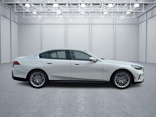 2025 BMW 540 540i xDrive