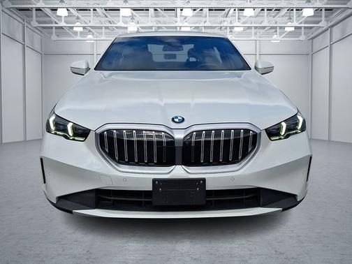 2025 BMW 540 540i xDrive