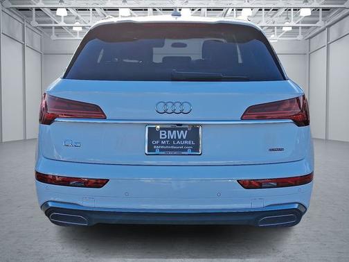 2024 Audi Q5 45 S line Premium