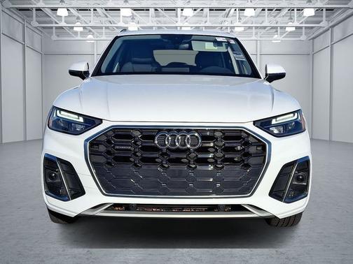 2024 Audi Q5 45 S line Premium