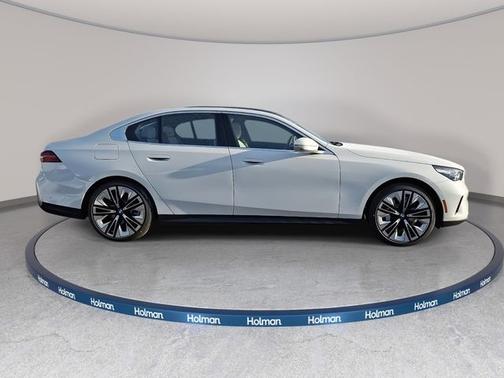 2026 BMW 530 530i xDrive