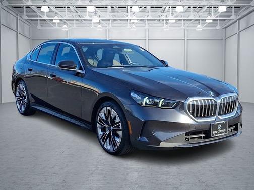 2025 BMW 530 530i xDrive