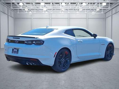 2021 Chevrolet Camaro 2LT