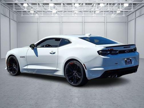 2021 Chevrolet Camaro 2LT
