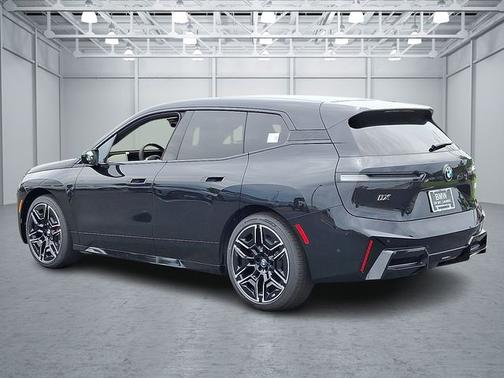 2026 BMW iX