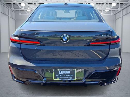 2026 BMW 740 740i xDrive