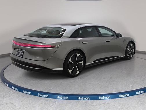 Quantum Gray Metallic 2023 Lucid Air Touring