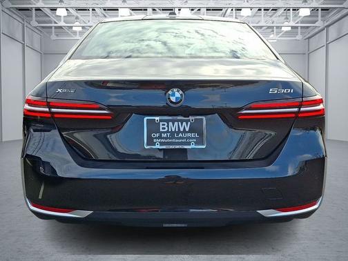 2026 BMW 530 530i xDrive