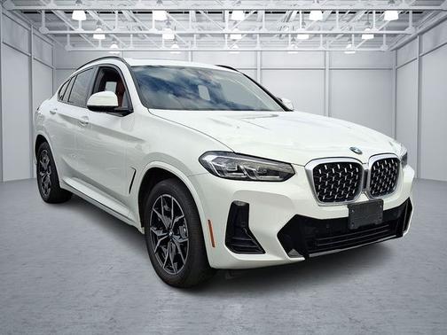 2023 BMW X4 xDrive30i