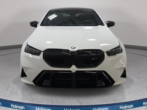 Alpine White 2026 BMW M5 Base