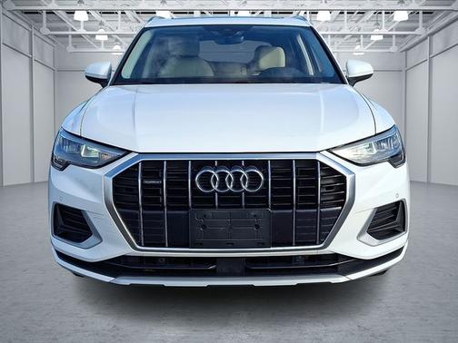 2020 Audi Q3 Premium
