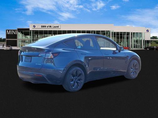 2025 Tesla Model Y Long Range