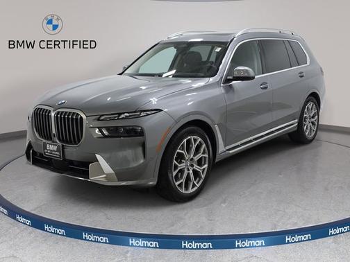 Gray Metallic 2025 BMW X7 xDrive40i