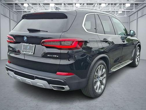 2022 BMW X5 xDrive45e