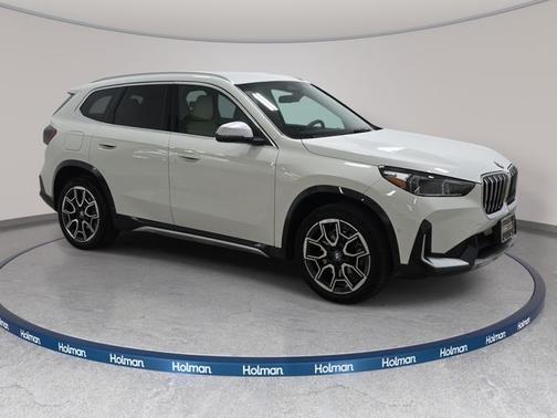 Alpine White 2023 BMW X1 xDrive28i